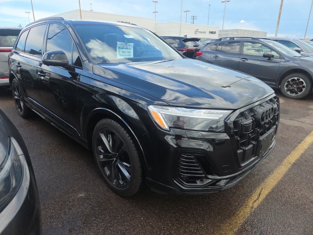 2025 Audi Q7 55 Prestige quattro