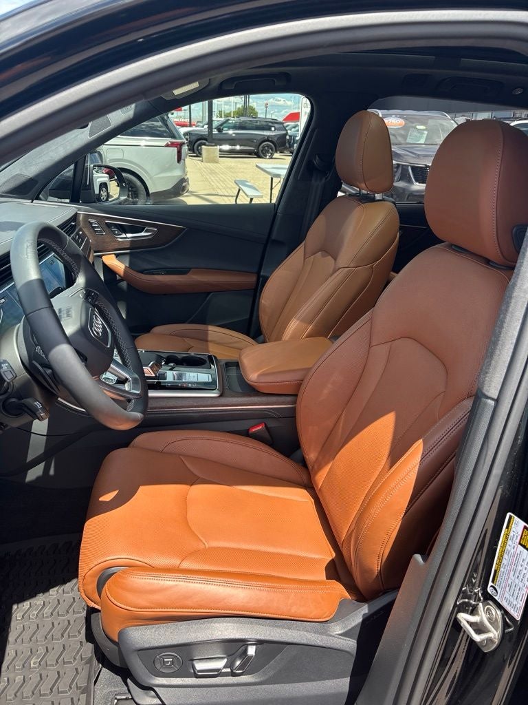 2025 Audi Q7 55 Prestige quattro