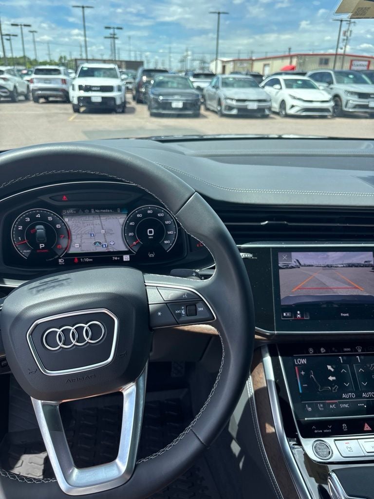 2025 Audi Q7 55 Prestige quattro