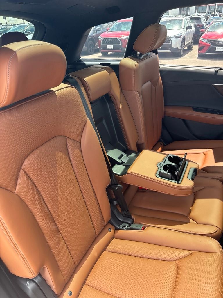 2025 Audi Q7 55 Prestige quattro